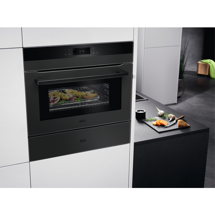 AEG - Compacte oven - KMK721880T