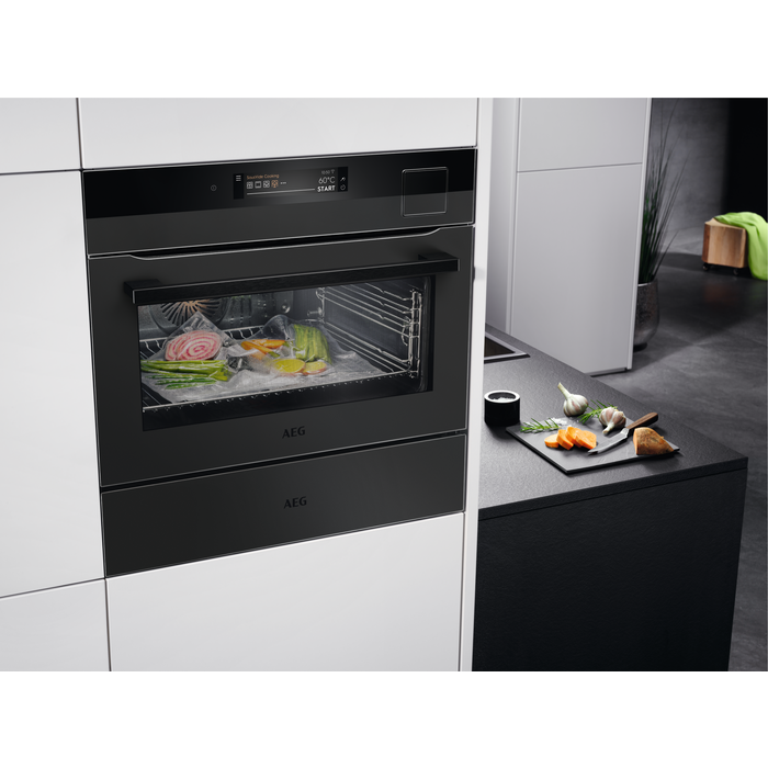 AEG - Compacte oven - KSK898230T